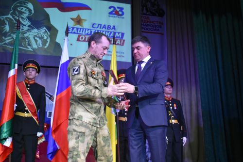 В Спасском РДК прошёл концерт ко Дню защитника Отечества — 2026