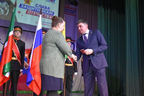 В Спасском РДК прошёл концерт ко Дню защитника Отечества — 2026