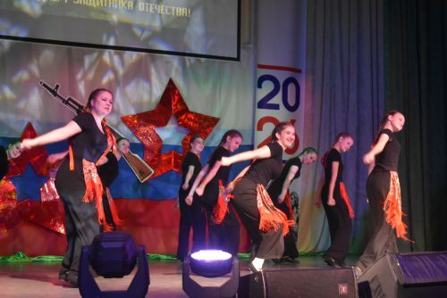В Спасском РДК прошёл концерт ко Дню защитника Отечества — 2026