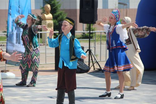 В Болгаре отметили главный праздник страны - День России