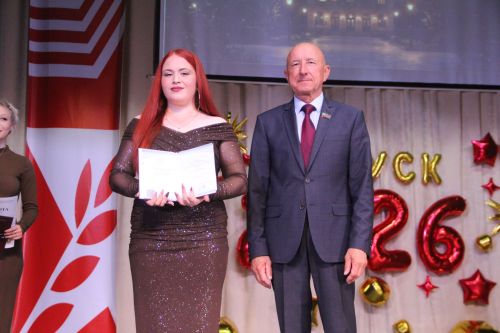 В Спасском техникуме отраслевых технологий состоялся выпускной вечер