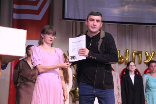 В Спасском техникуме отраслевых технологий состоялся выпускной вечер