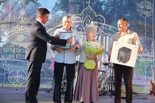 В Болгаре отметили День семьи, любви и верности