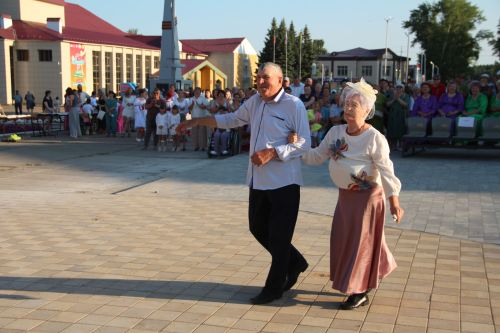 В Болгаре отметили День семьи, любви и верности