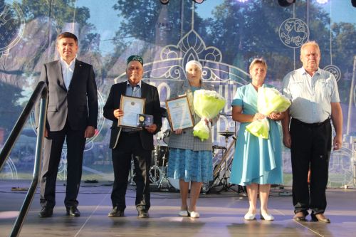 В Болгаре отметили День семьи, любви и верности