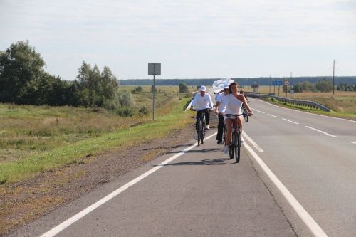 В Спасском районе встретили участников велоэстафеты «Болгар радиосы»
