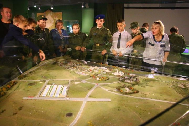 Болгарские кадеты посетили музей-заповедник