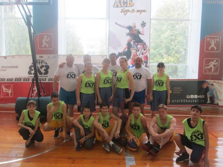 Спасские спортсмены приняли участие в межрегиональном турнире по стритболу