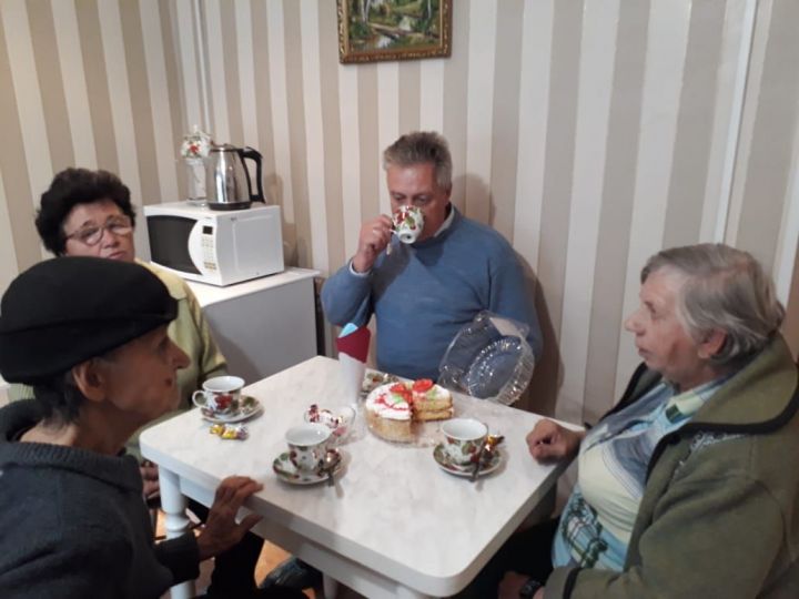 Спасский дом-интернат посетили гости из Камско-Устьинского района