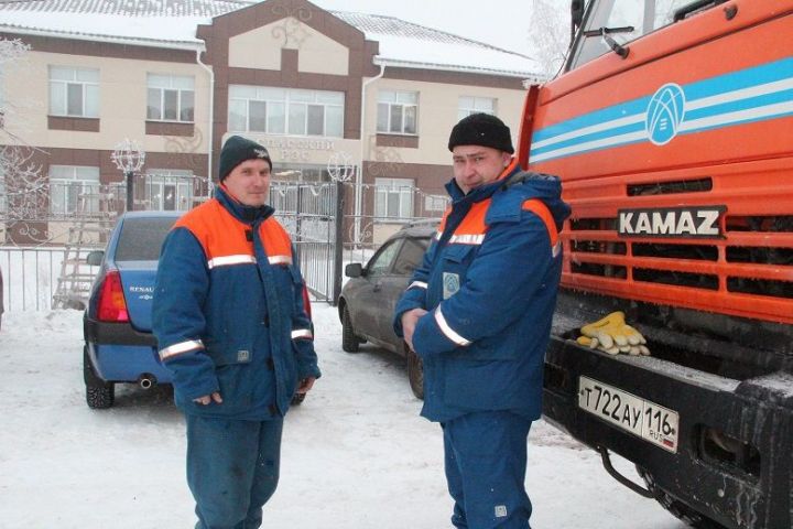 Работники Спасского района электросетей отметят свой профессиональный праздник