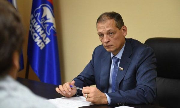 Депутат Госдумы Айрат Хайруллин провел прием граждан в Спасском районе