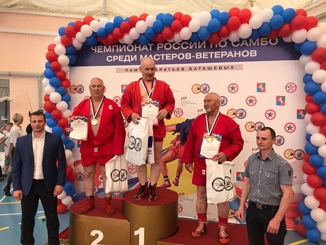 Владимир Борюшкин из Болгара стал призёром чемпионата России по самбо среди мастеров-ветеранов