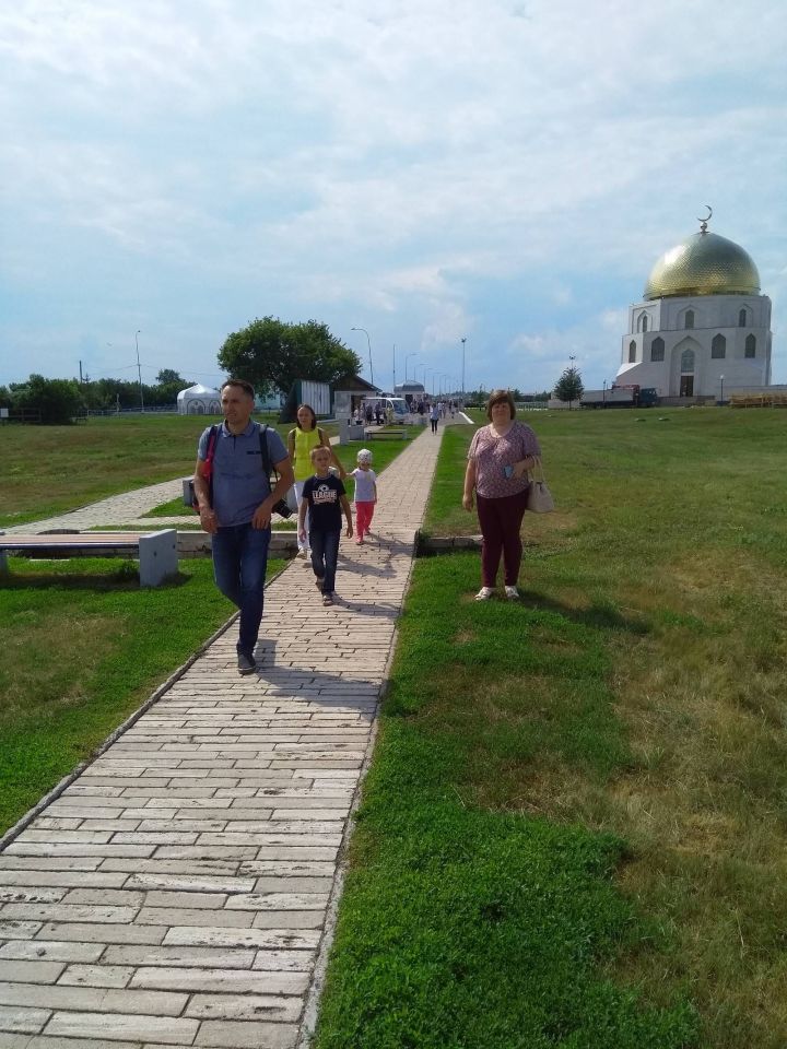 Болгарский музей-заповедник спассцы посещают семьями