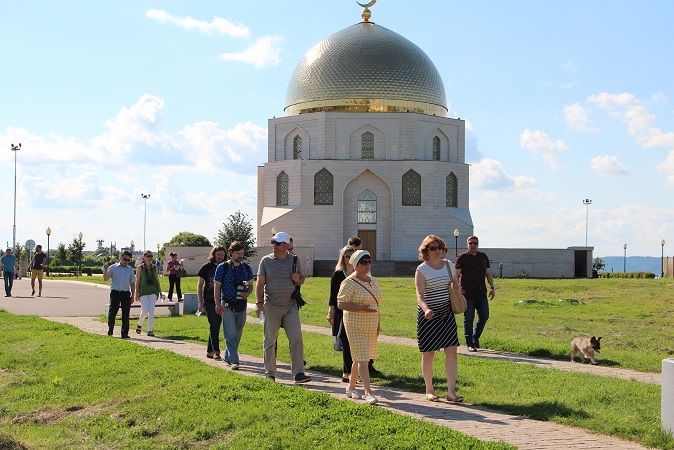 Каким видят Болгар гости и туристы?