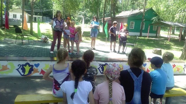 Сотрудники детской библиотеки побывали в летнем лагере «Болгар»