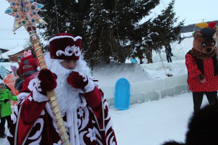 В Болгаре проходят новогодние праздники  (ФОТО)