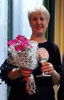 Директору Болгарской средней школы №2 присвоено почетное звание