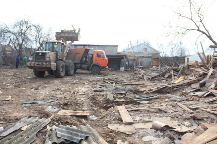 В Болгаре снесены аварийные здания