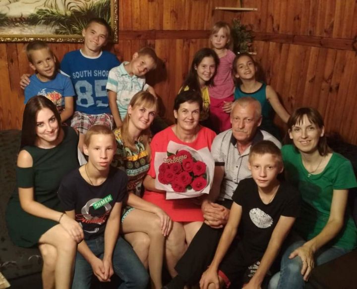 Дружная многодетная семья живет в Танкеевке Спасского района
