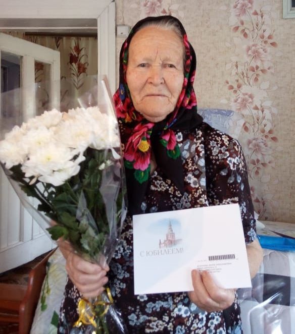 В Спасском районе поздравили долгожительницу