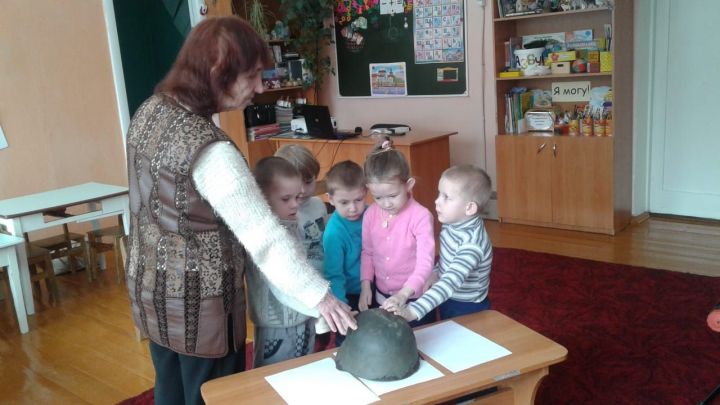 Воспитанники детсада села Кузнечиха Спасского района встретились с заведующей филиала «Сувар» (ФОТО)