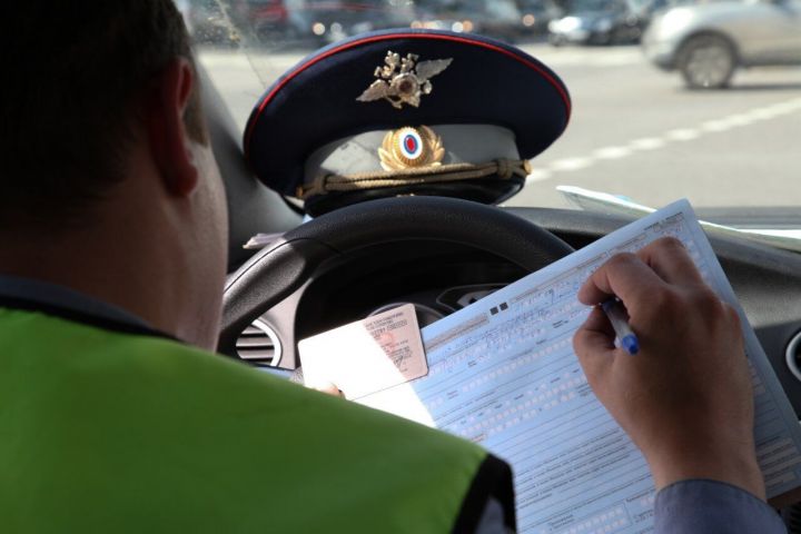 В Болгаре сотрудники ГИБДД задержали водителей-должников