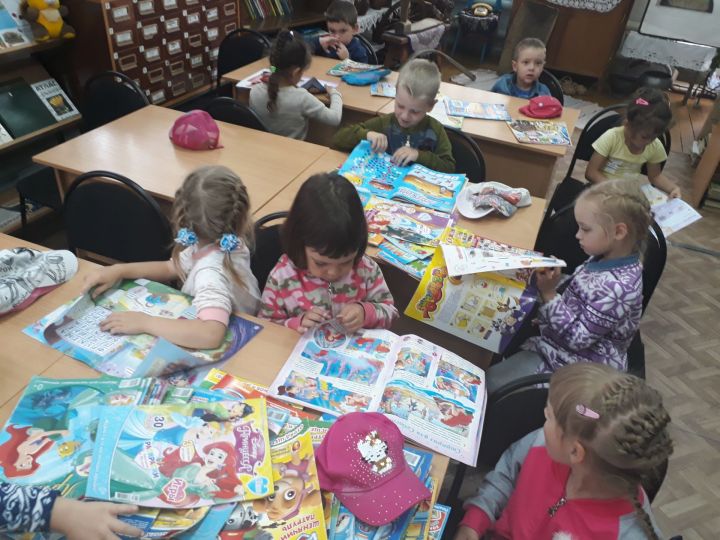 В детской библиотеке Болгара побывали воспитанники «Родничка»