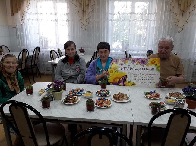 В Спасском доме-интернате для престарелых и инвалидов отмечали День именинника
