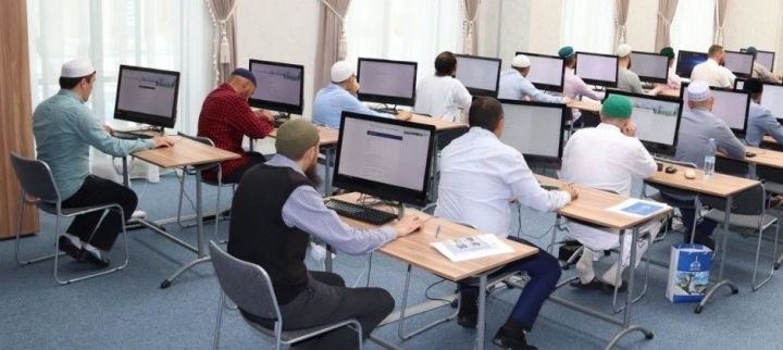 В Болгарской исламской академии начались вступительные испытания