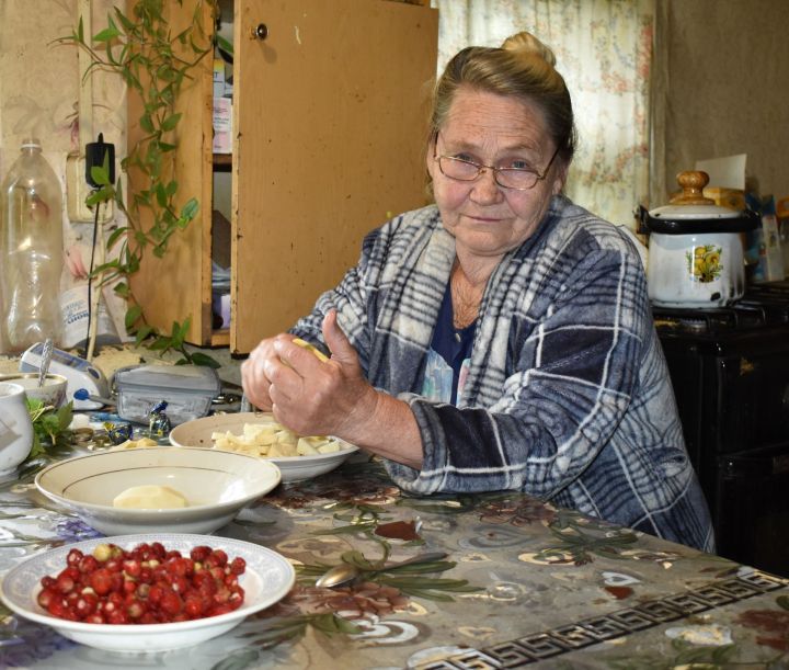 Жительница небольшого поселка Спасского района Наталья Баринова рассказывает о себе (ФОТО)