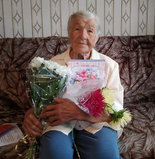 Девяностолетний юбилей отметила жительница Болгара Варвара Баринова