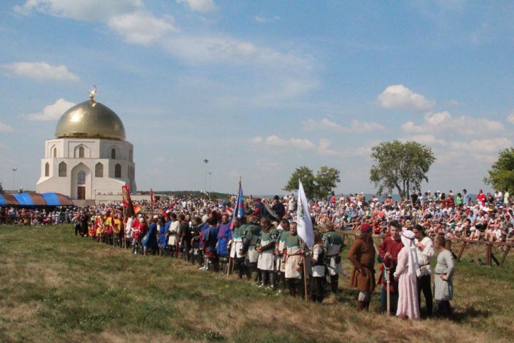 Стало известно расписание автобусов для посетителей фестиваля «Великий Болгар»