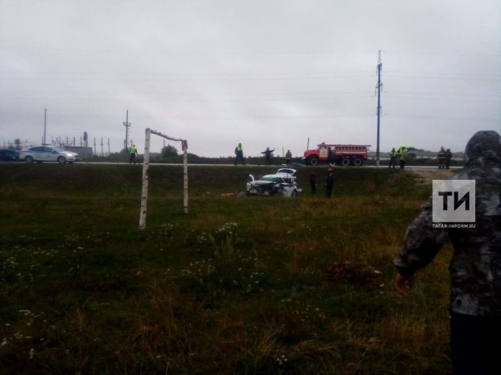 Трое взрослых и четверо детей пострадали в результате аварии в Татарстане