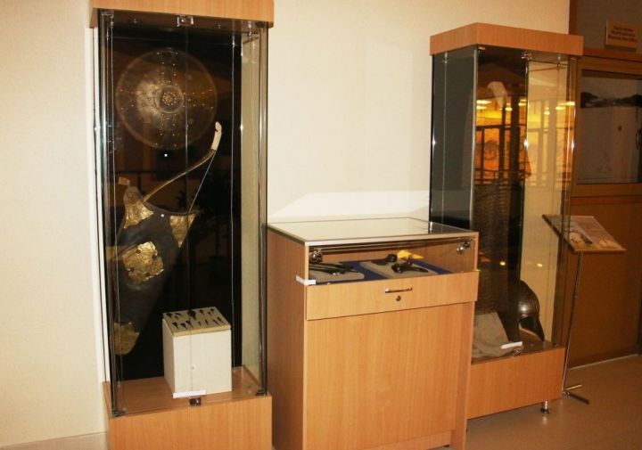 В музее болгарской цивилизации состоялось открытие выставки «Меч, стрела и броня»