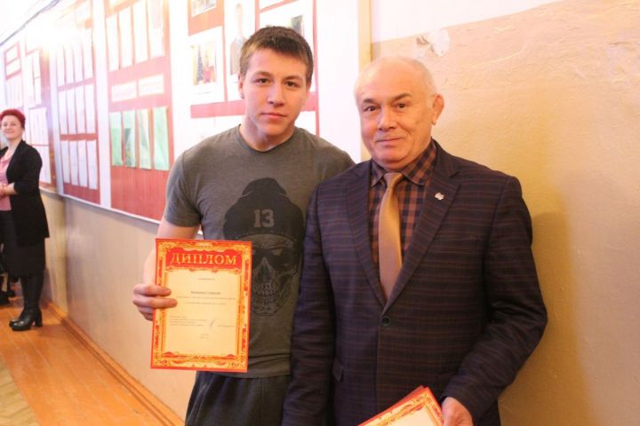 Студенты Спасского техникума награждены грамотами