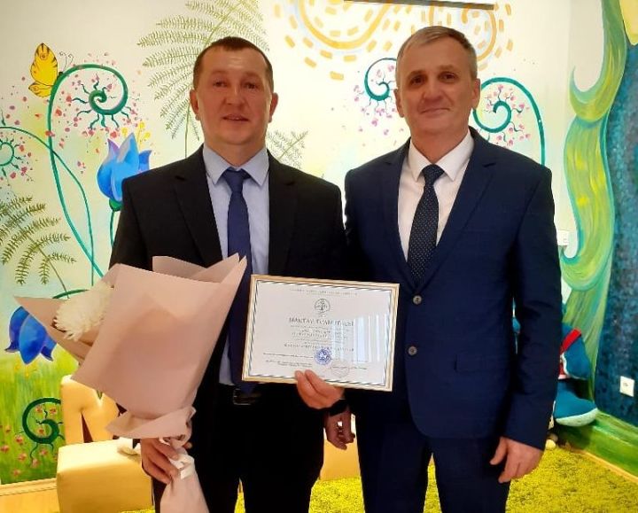 Педагог из Спасского района стал призером конкурса «Сельский учитель»