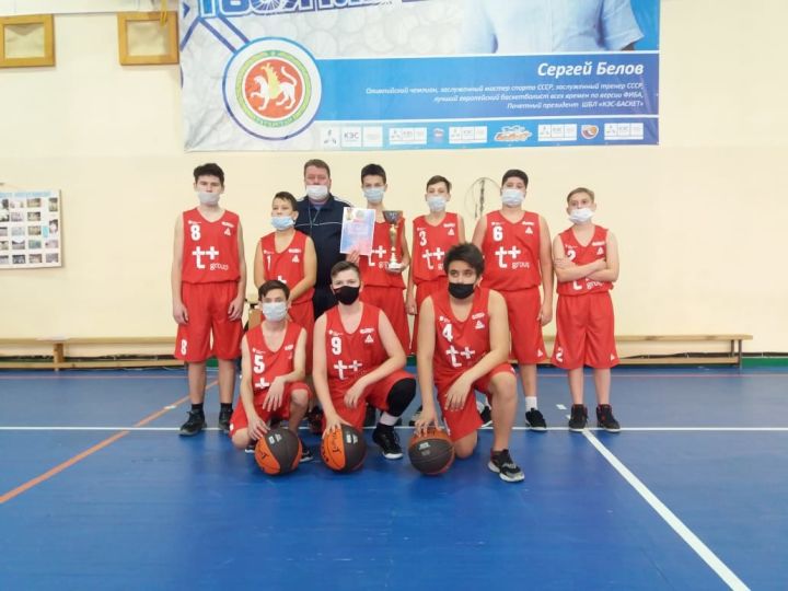 В Болгаре прошло первенство по баскетболу