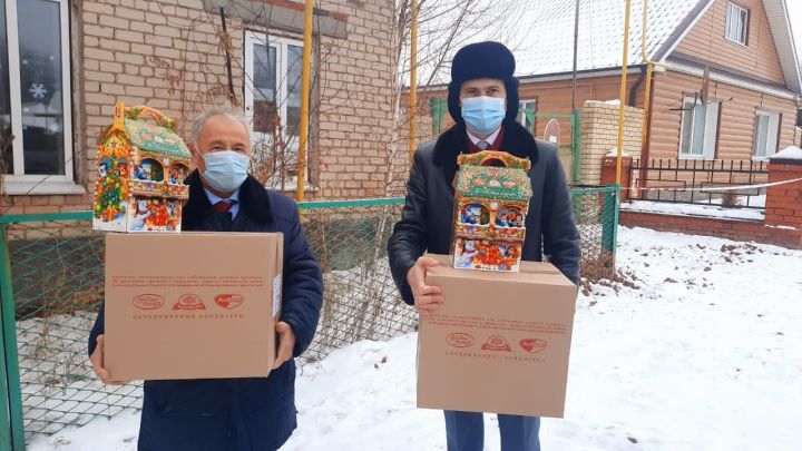 В Спасском районе дети получат подарки от депутата Госдумы