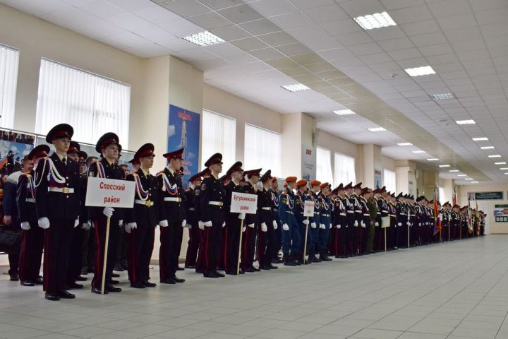 Спасские кадеты участвуют в республиканской Спартакиаде по военно-прикладным видам спорта