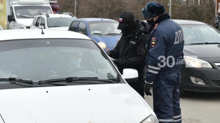 Более 24 тысяч машин развернули на пропускных постах в Татарстане