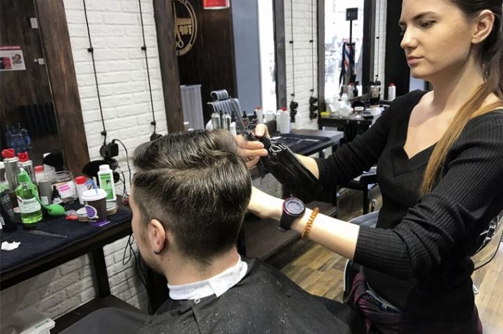 В Татарстане с понедельника начнут работать парикмахерские