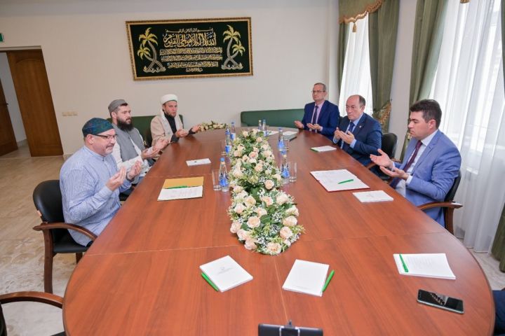 Болгарская исламская академия подписала соглашение с университетом ОАЭ