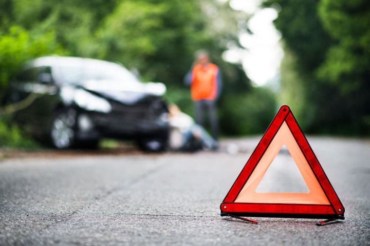 За прошедшие выходные в Татарстане по вине нетрезвых водителей произошло 2 ДТП, в которых пострадали 4 человека