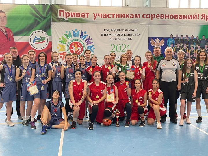 Спасские спортсменки участвовали в Первенстве Татарстана по баскетболу