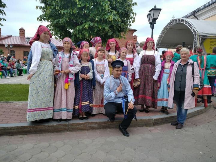 Антоновские «Веснушки» участвовали в фестивале «Монлы тамчы»-«Звонкая капель»
