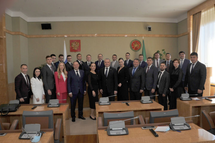 Президент РТ встретился с новым составом кадрового резерва Татарстана