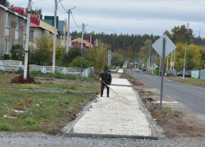 В Болгаре по улице Гордеева будет новый тротуар