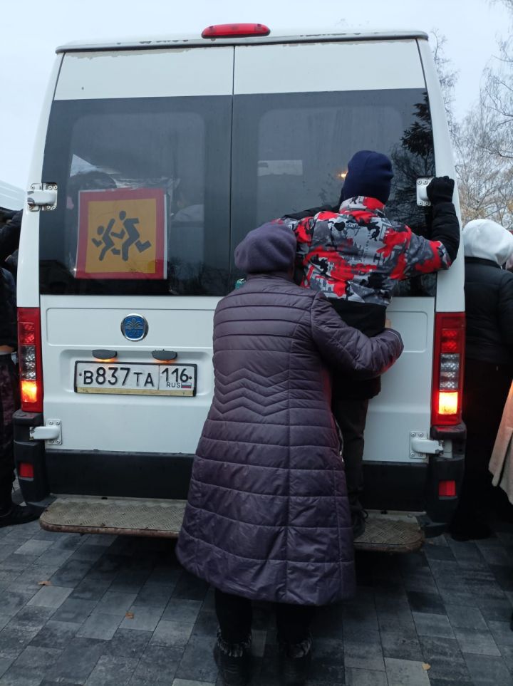 «Вы обещали нам вернуться!»: Спасский район РТ отправил мобилизованных граждан