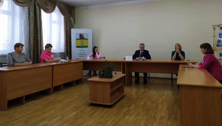 Две активные школы Спасского района получили умную колонку-капсулу «Маруся»