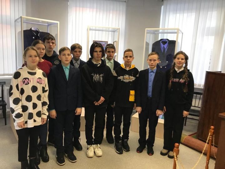 Спасский районный суд посетили учащиеся Болгарской санаторной школы–интерната